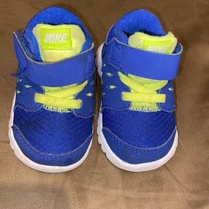 Baby shoes